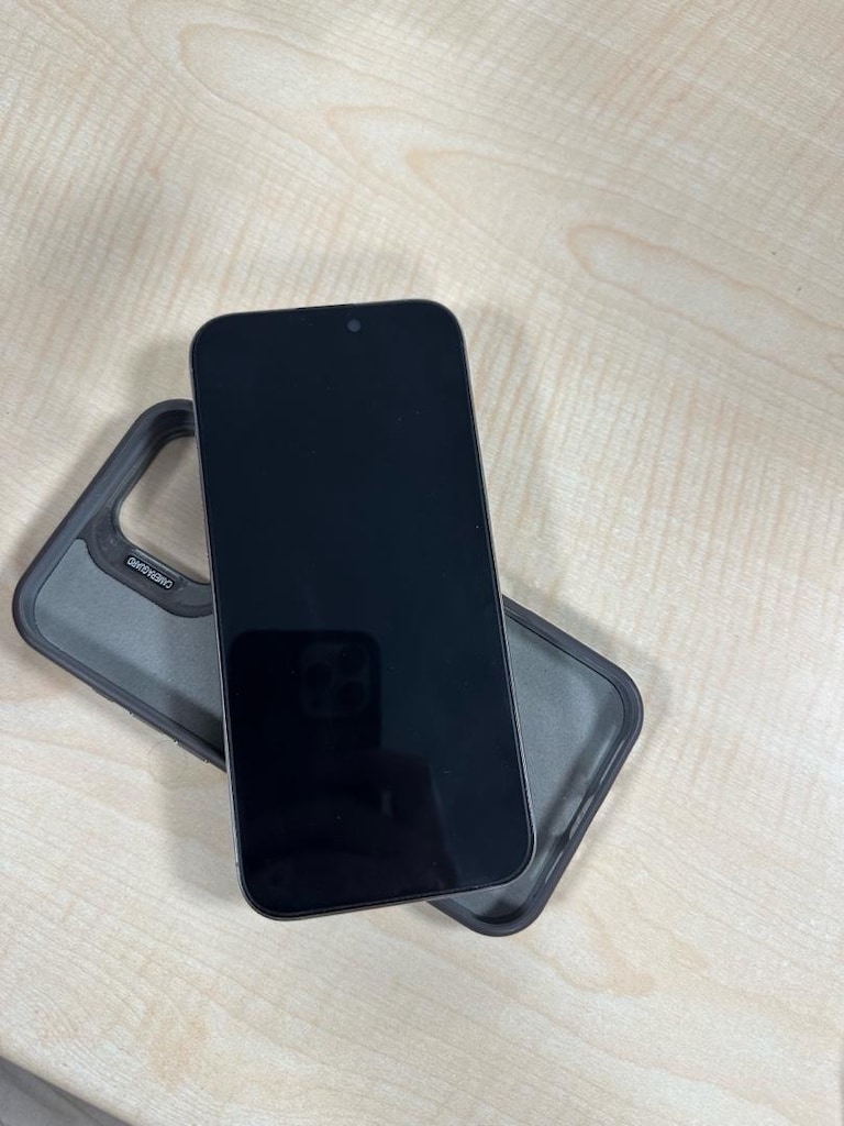 iPhone 16 pro max - 2