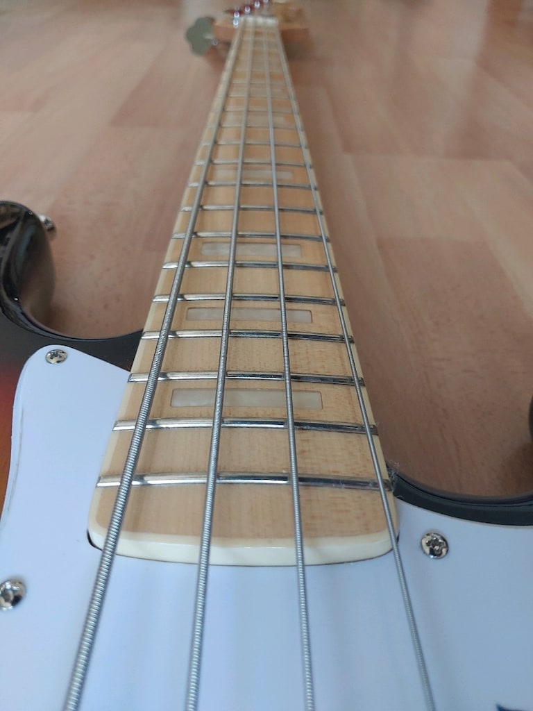 sx ash jazz bas gitar sunburst - 4