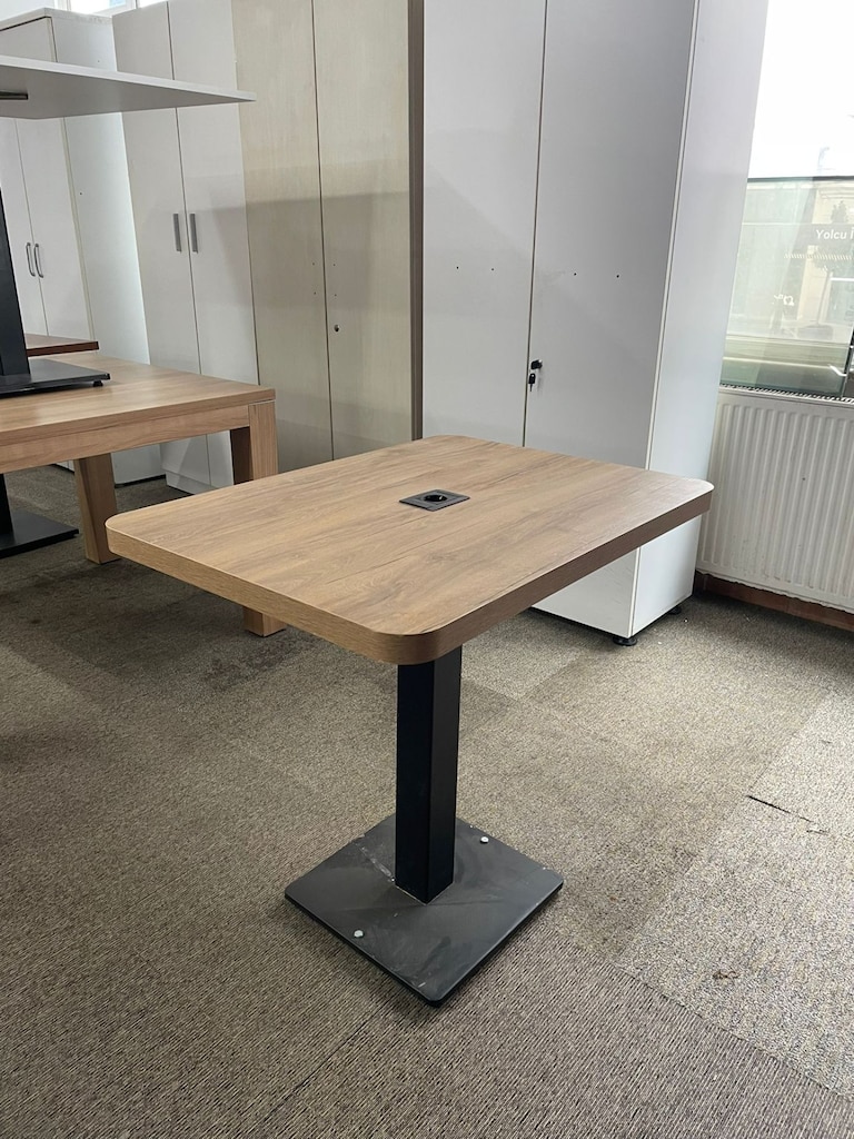 KLAS OFİS ÜSKÜDAR PRİZLİ KÜÇÜK ÇALIŞMA MASASI - 4