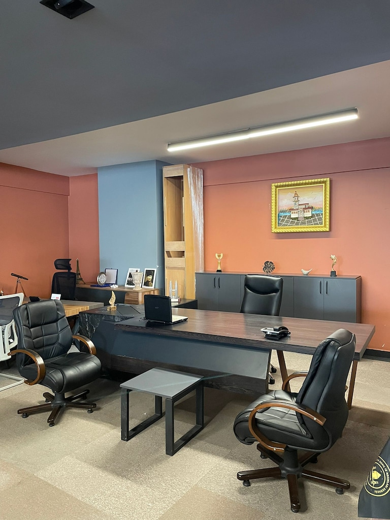 KLAS OFİS ÜSKÜDAR 320X100 SES SİSTEMLİ KOLTUKLU İKİNCİ EL MAKAM - 4