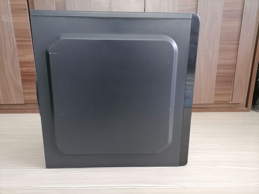 Avantron marka Boş PC Kasası - 6