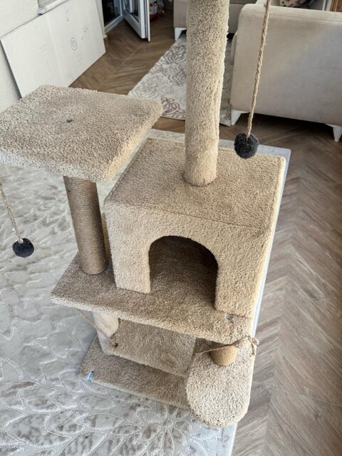 Salıncaklı Yuvalı Lüx Kedi Tırmalama Oyun Evi - Bej