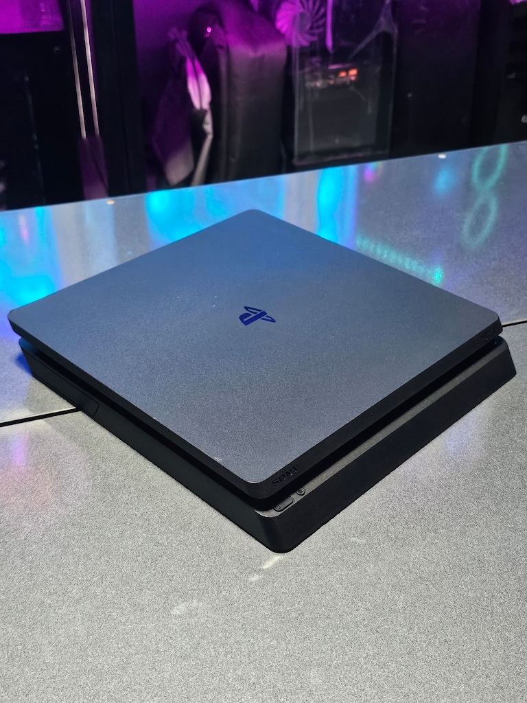 PS4 SLIM - 500GB - 1 Adet Muadil Kollu - 4