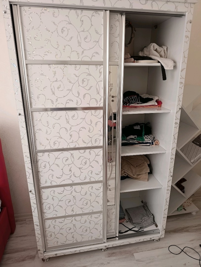 bebek beşiği çalışma masası elbise dolabı - 4