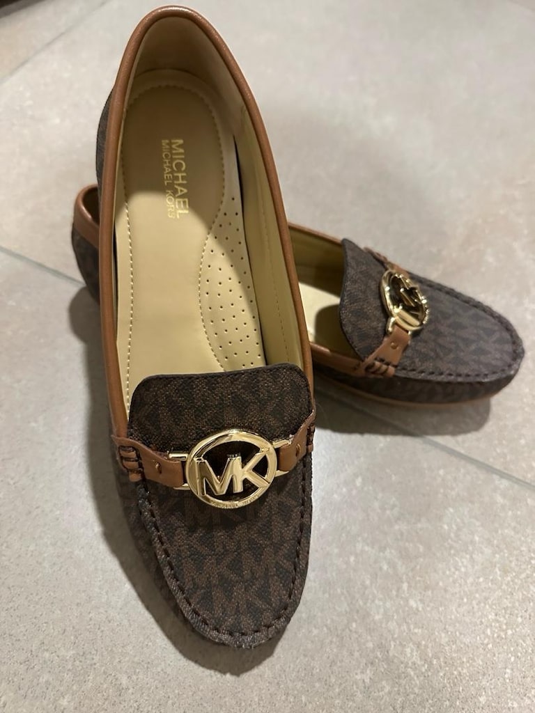 Micheal Kors moccasin - 3