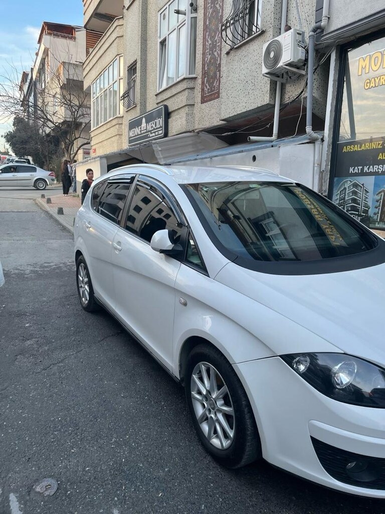 2013 Seat Altea XL DSG OTOMATİK Aile Aracı Yeni Muayeneli - 4