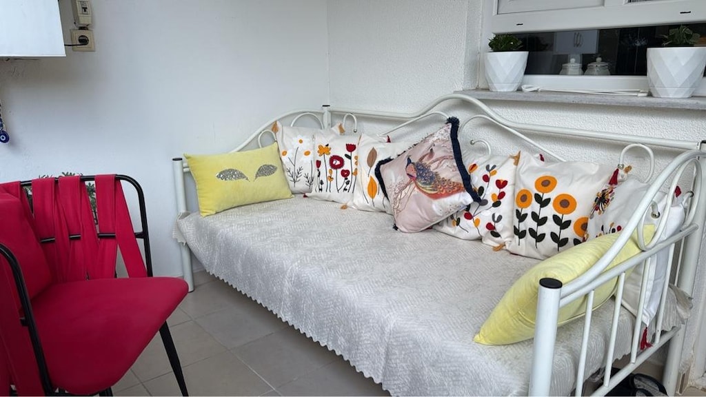 ferforje sedir-yatak-balkon koltuk-divan