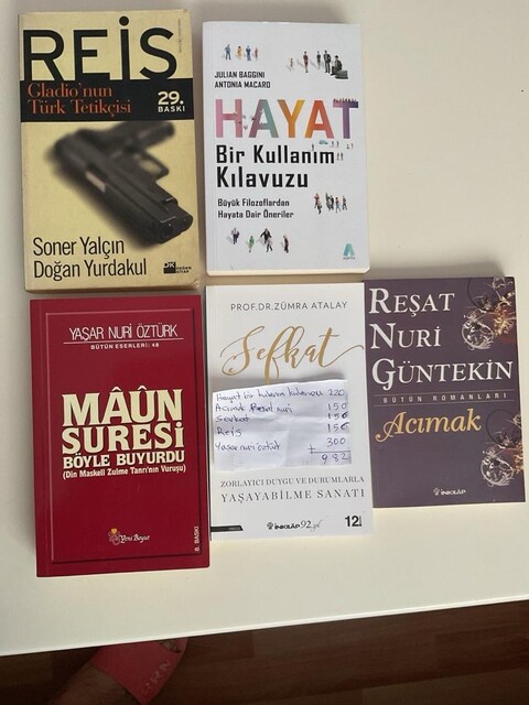 5 adet temiz kusursuz kitaplar