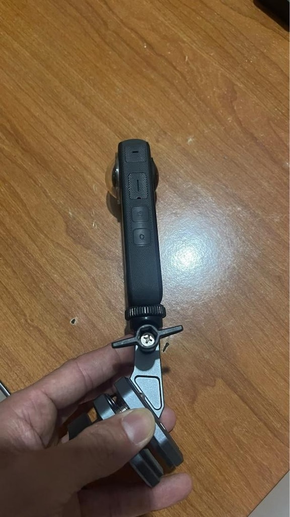 ınsta 360 x3 - 4