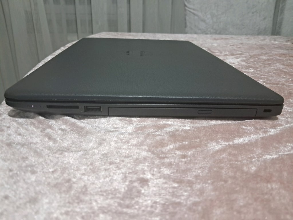 Öğrenci Laptopu Mouse ve Çanta Hediyeli - 4