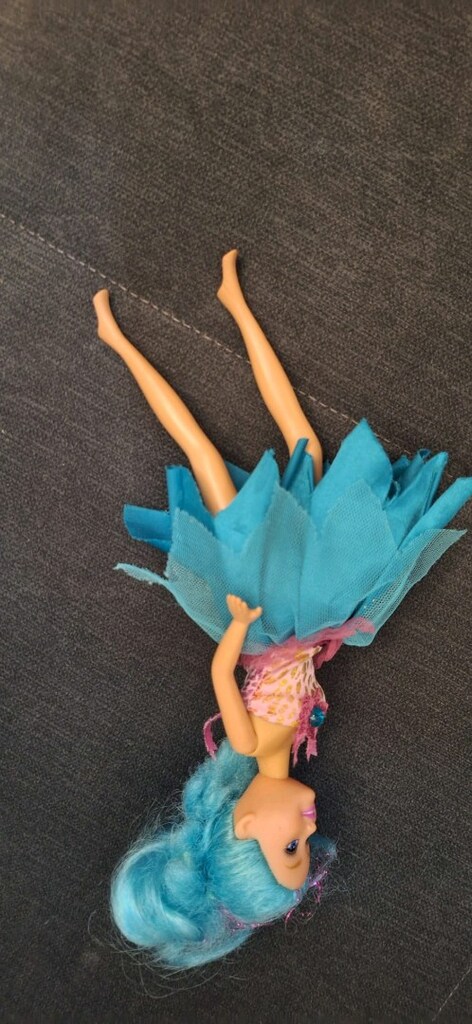 Orjinal Barbie bebek - 4