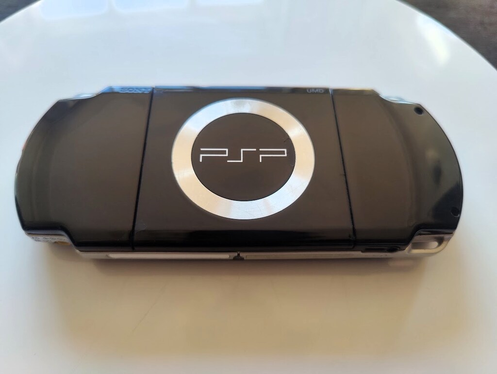 PSP 2000 FULL+FULL 128 GB HAFIZA-164 ADET YÜKLÜ OYUN - 6