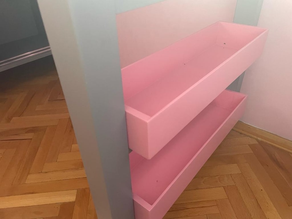 Kız odası çalışma masası ve kitaplık - 3