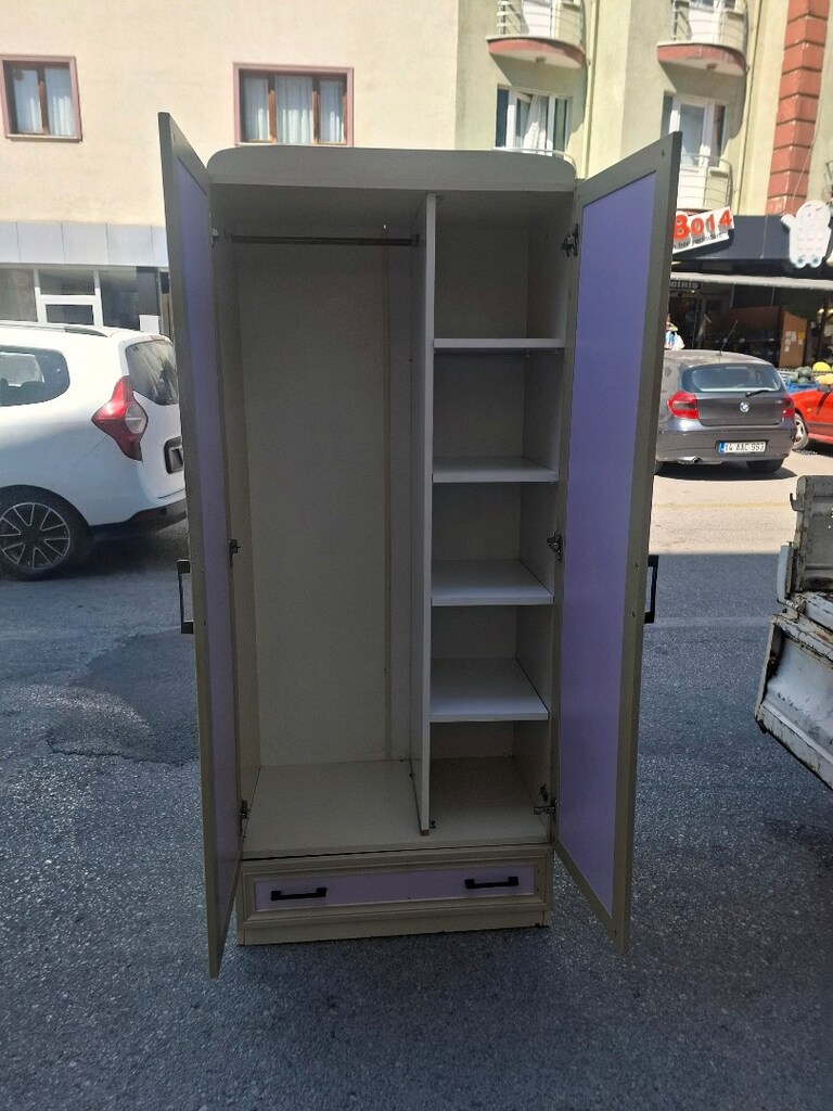 gardrop boluda rafli askilikli hemn teslim olur - 2