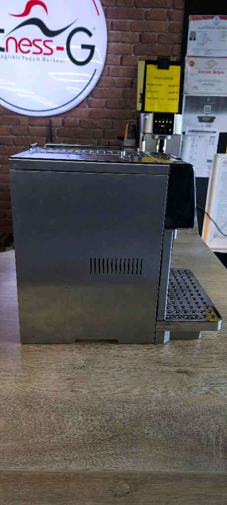 De’Longhi PrimaDonna ESAM 6600 - 3