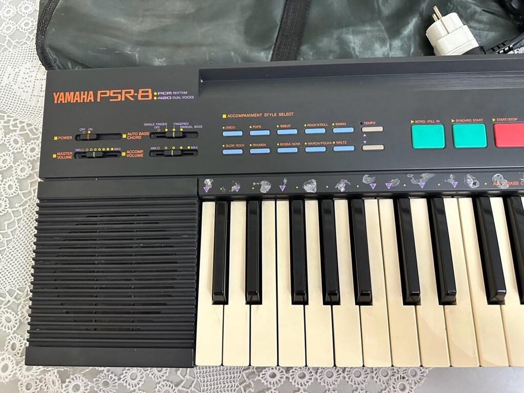 Yamaha Psr-8 org - 7