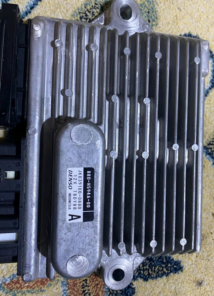 Görseldeki parça, Yamaha NMAX 125 / 155 (2021-2024 modelleri arası) mo - 4