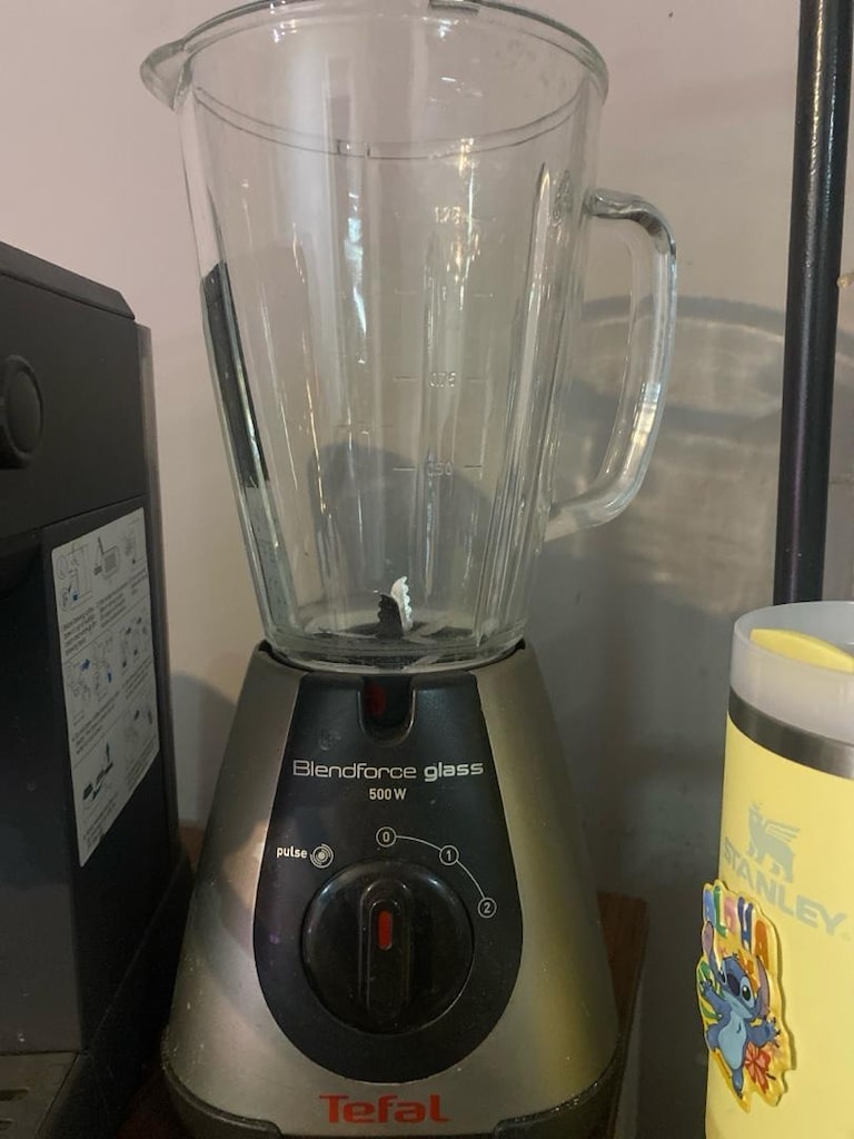 cam hazneli Tefal blender - 2
