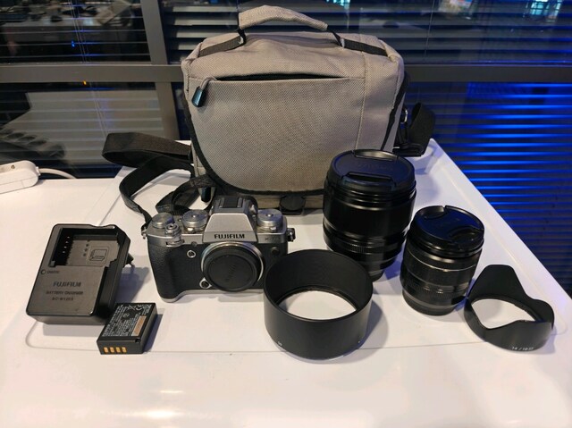 Fujifilm XT3 + 18-55 + 50mm F1.0