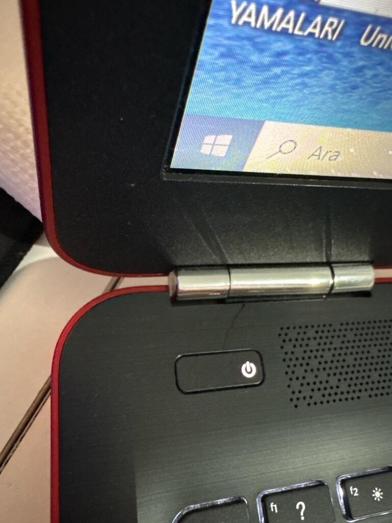 HP pavilion - 3