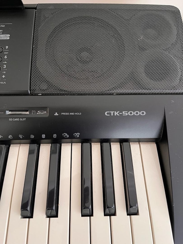 Casio CTK -5000 org piyano - 2