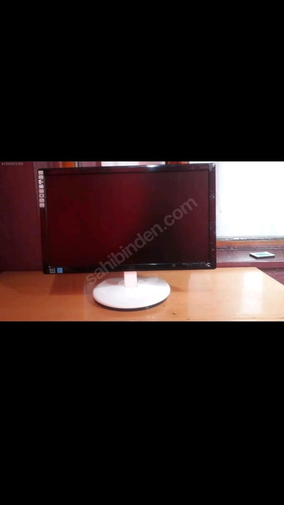 aoc monitör sağlam çalışıyor