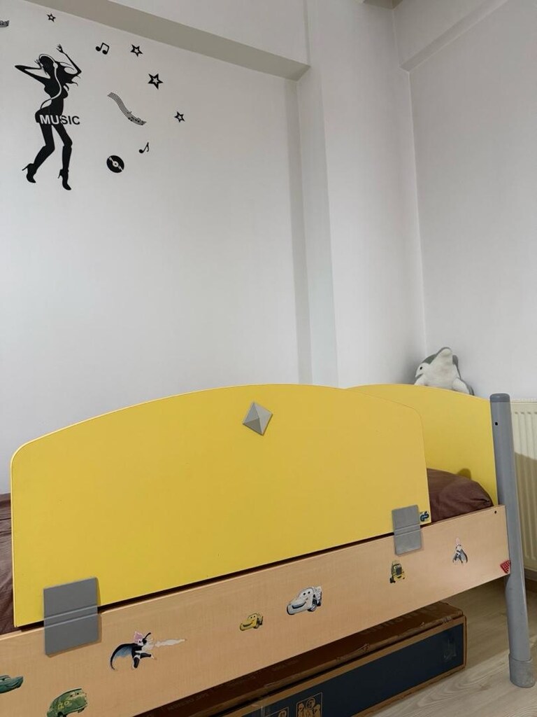 ÇİLEK ODASINDAN 2 ADET TEK KİŞİLİK BAZA YATAK - 3