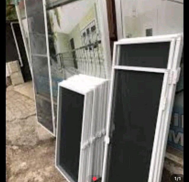 sineklik duşakabin Pimapen kornej