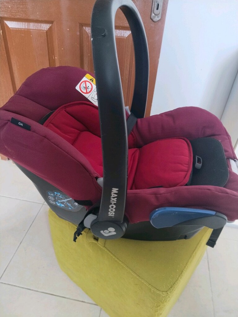 Bebek Eşyaları toplu ve tek tek satliktir
