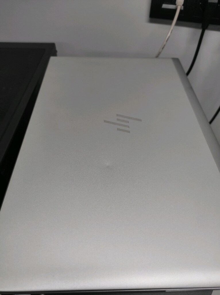Hp i5 10210u 8gb ddr4 256gb m2 ssd parmak izi okuyuculu hp elitebook - 5