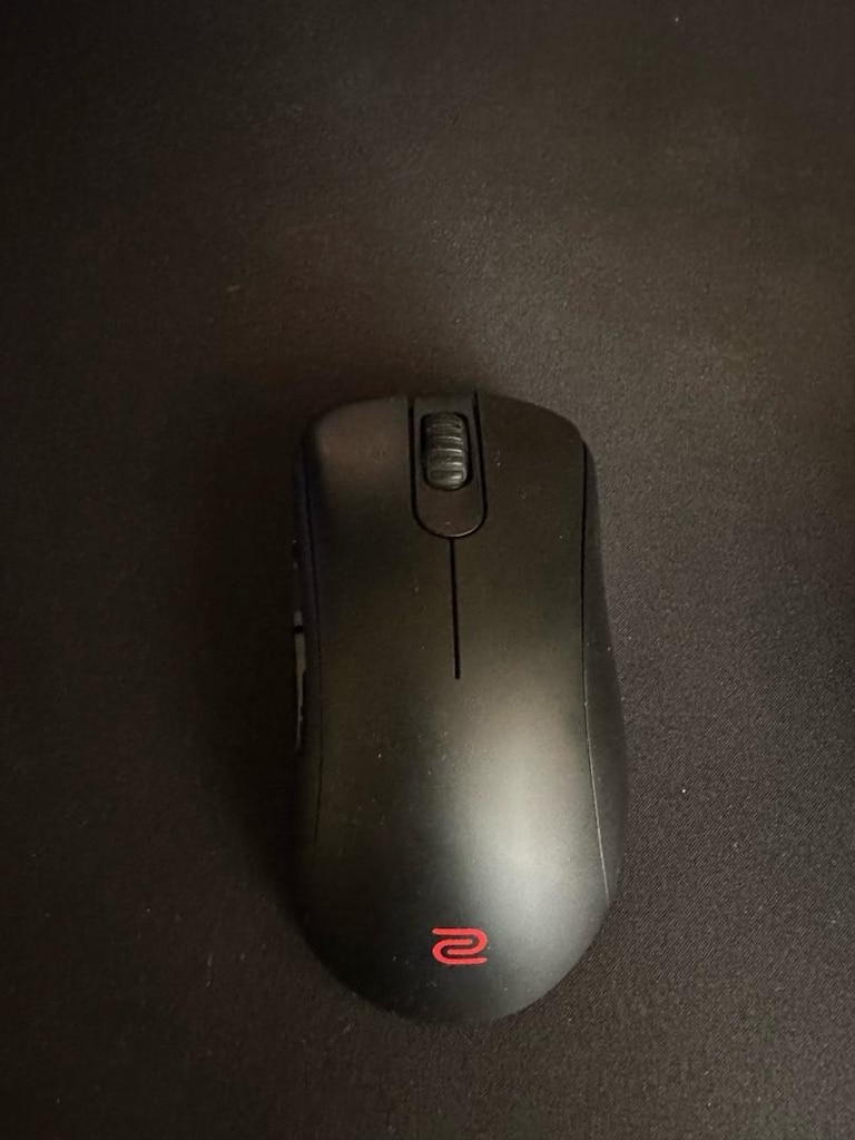 BenQ ZOWIE EC2-DW Orta boy 4K Asimetrik Sag Kablosuz