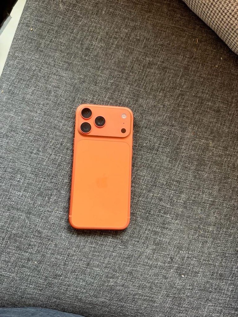 iPhone 17 Pro Max 256 Gb Sıfır Gibi - 3
