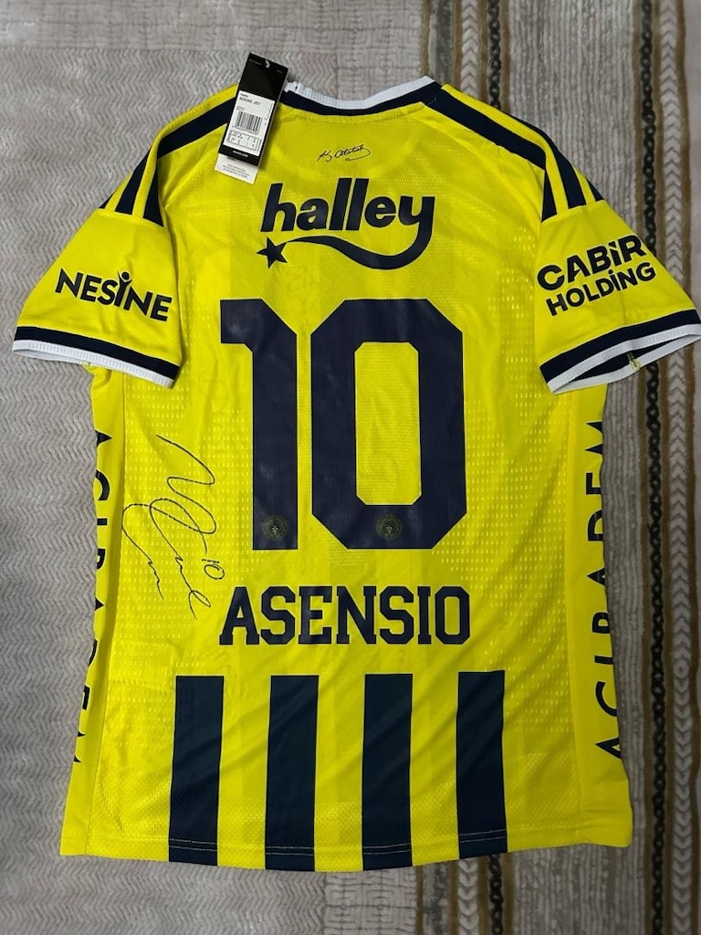Fenerbahçe imzalı forma - 2