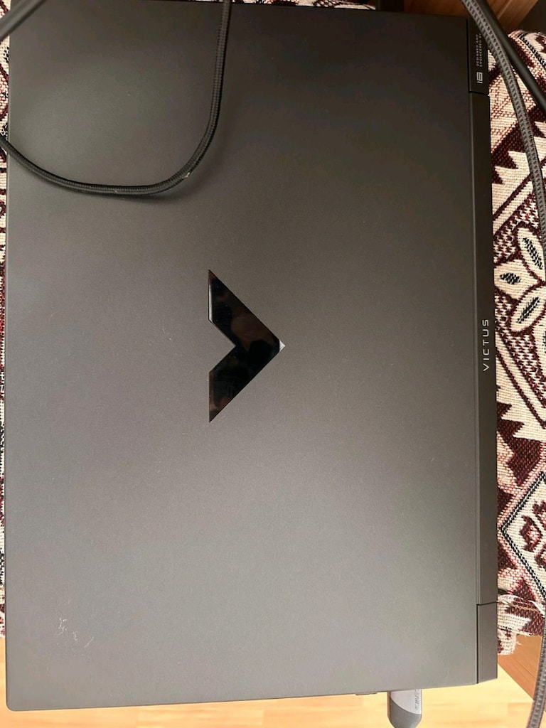 hp victus 16