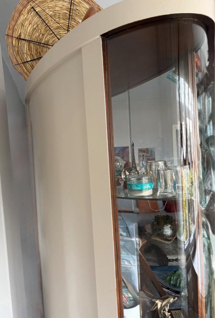 oval camlı ağaç vitrin - 19