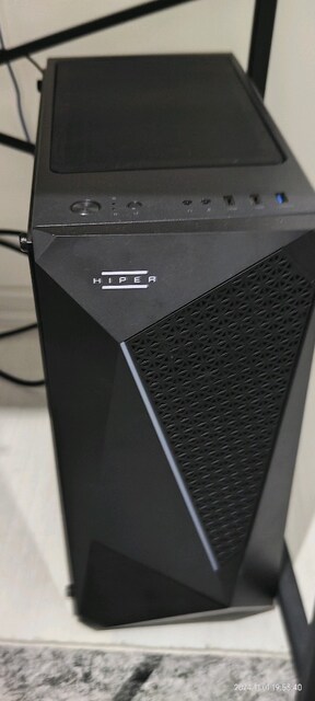 RYZEN 5600G 16Gb RAM 512 SSD
