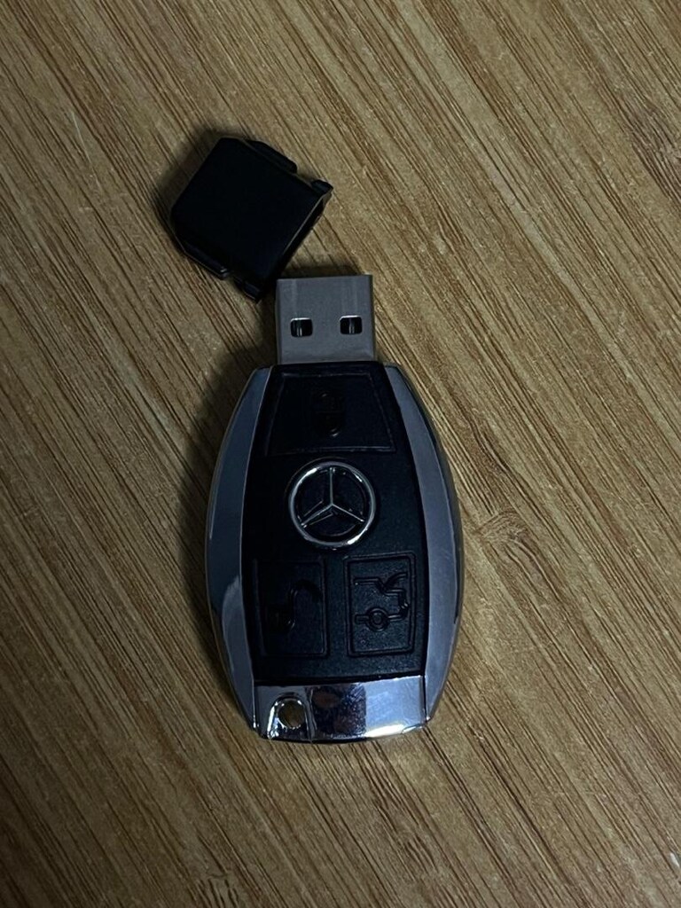 USB FLASH BELLEK 64/32/16/8 - 13