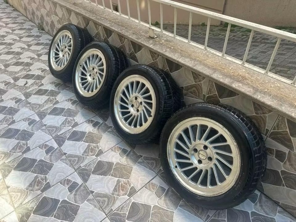 Cumaya bu fiyata VOSSEN JANT LASTİK TAKIMI PRELLİ 215 55 17 BIJN 4X100 - 9