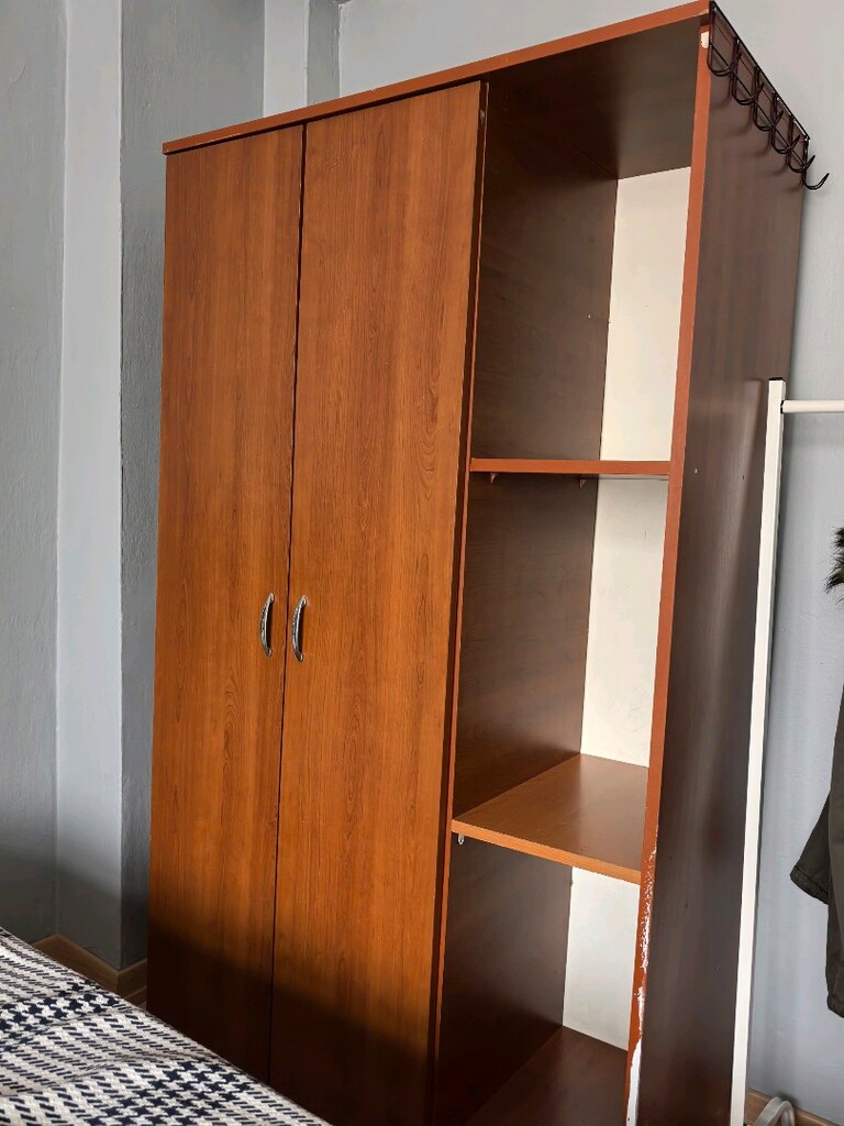 Acil satılık Gardrop - 2