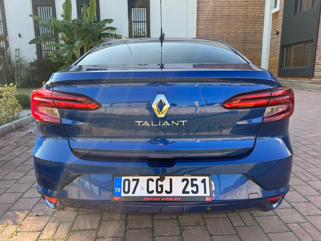 taliant 2022 model 1.0 tce otomatik vites - 2