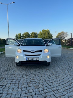 Toyota URBAN