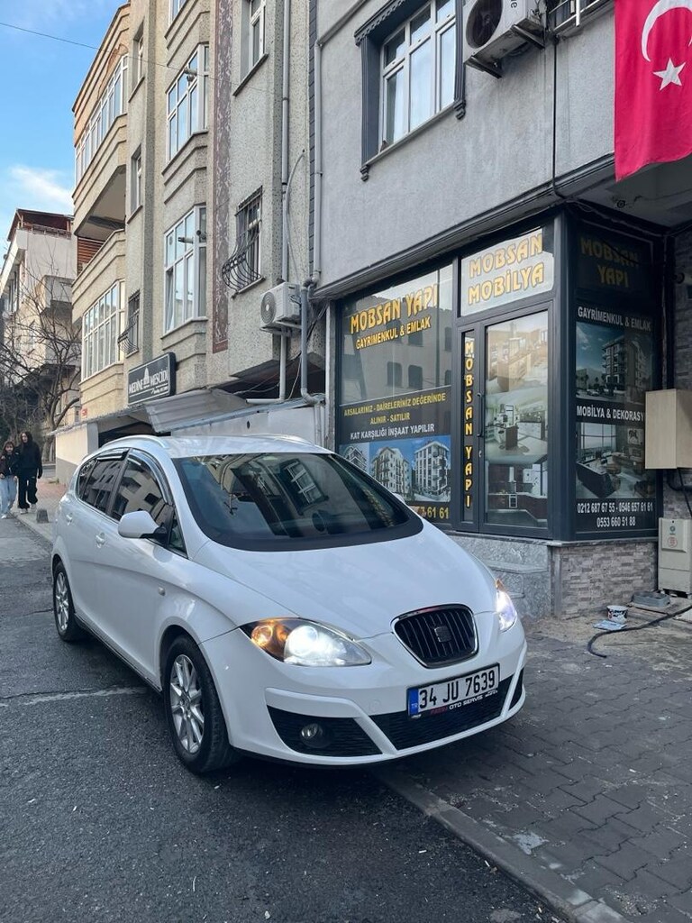 2013 Seat Altea XL DSG OTOMATİK Aile Aracı Yeni Muayeneli - 2
