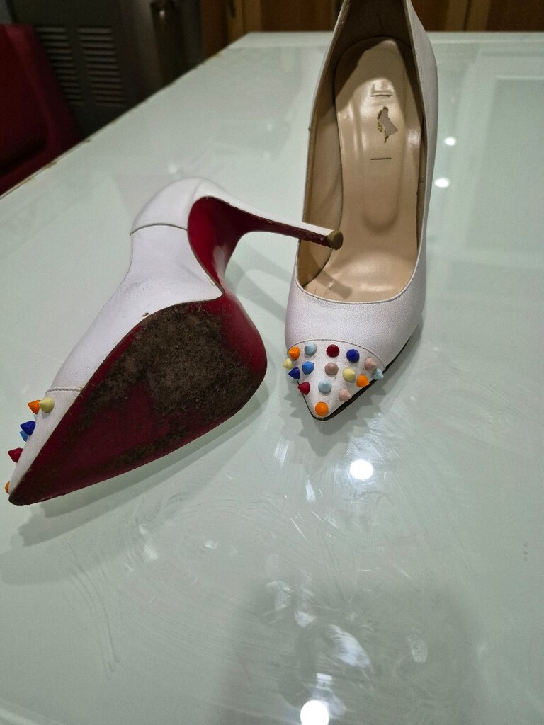 DERI RENKLI PIMLI DEKOLTELI SIVRI BURUN 13 cm - 6