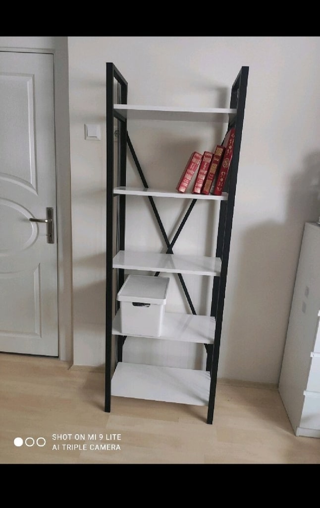 Modern kitaplık metal aksamlı 5 raflı - 5