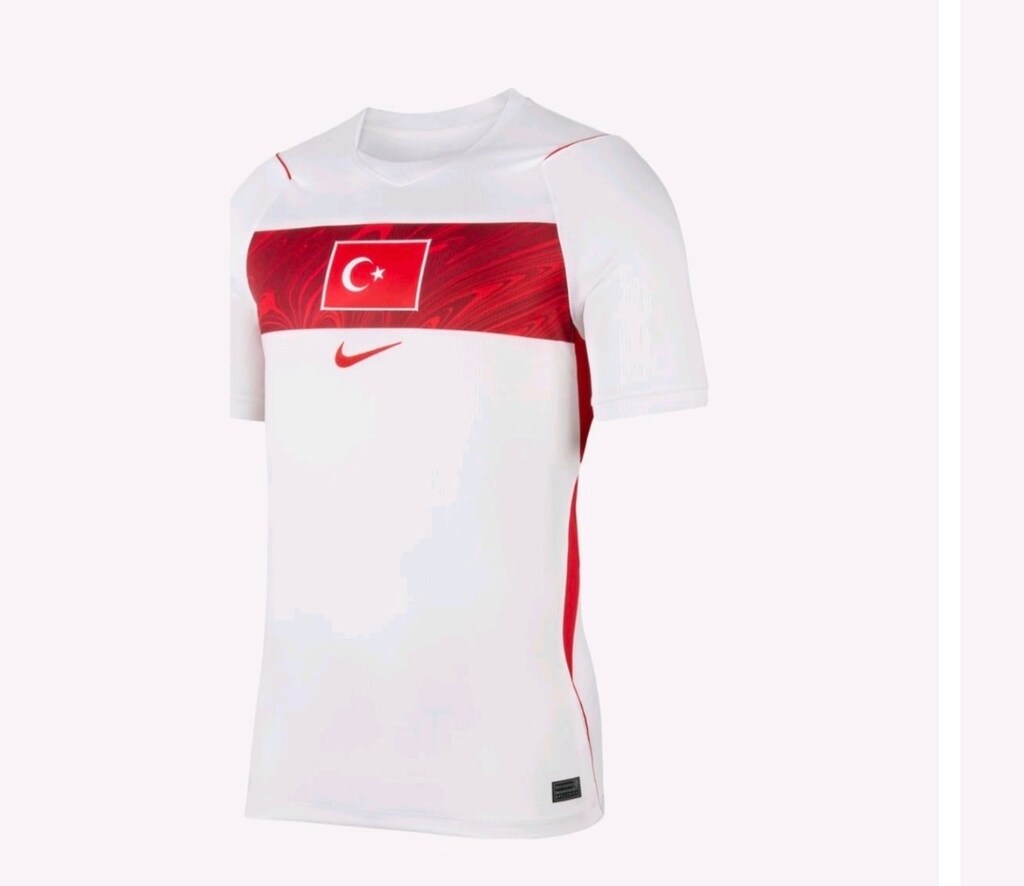 Nike orijinaldir milli forma