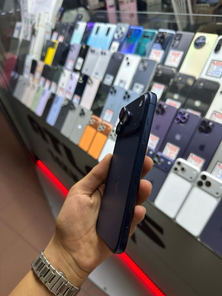 Atlas teknoloji acil satılık İPhone 17 pro Max TR 18 ay garantili - 4