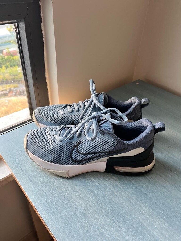 nike spor ayakkabı 42,5 - 2
