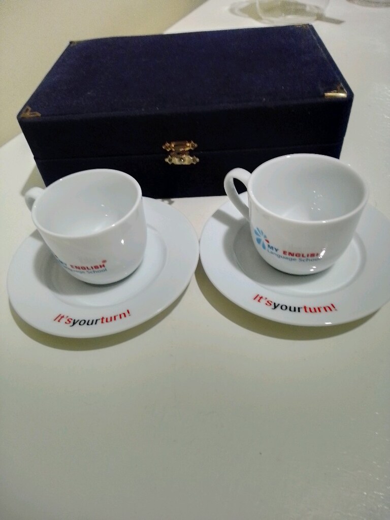 orijinal kutusunda 2 adet fincan takımı - 2