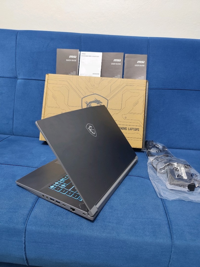 KUTULU HEDİYELİK ÇOKK TEMİZ MSI OYUN ÇİZİM LAPTOP - 9