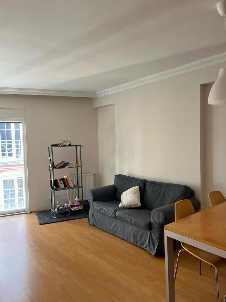 IKEA Açılır Yemek Masası + 4 Sandalye – Metal Ayaklı - 3